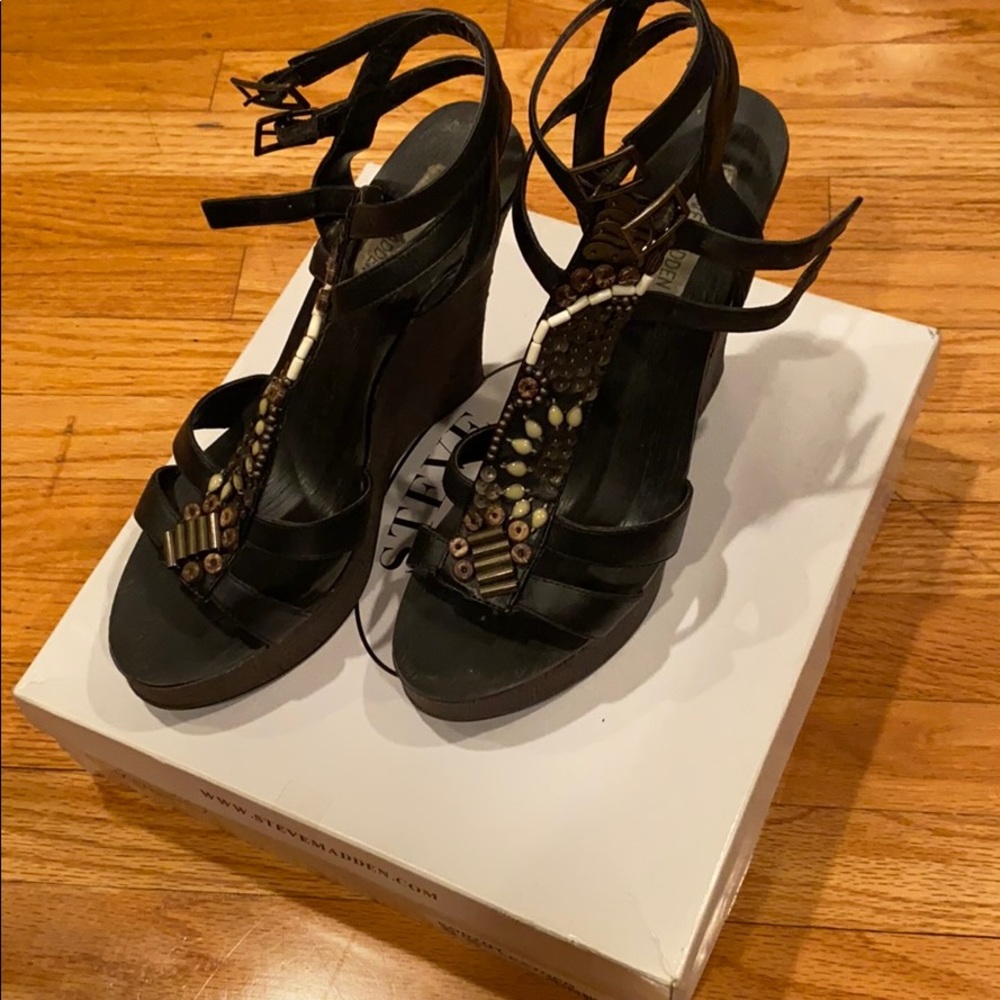 Steve Madden Beaded Wedges Women’s size 9.5